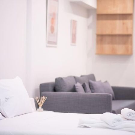 Luxury Studio With Garden Next To Acropolis Aten Exteriör bild