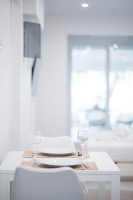 Luxury Studio With Garden Next To Acropolis Aten Exteriör bild