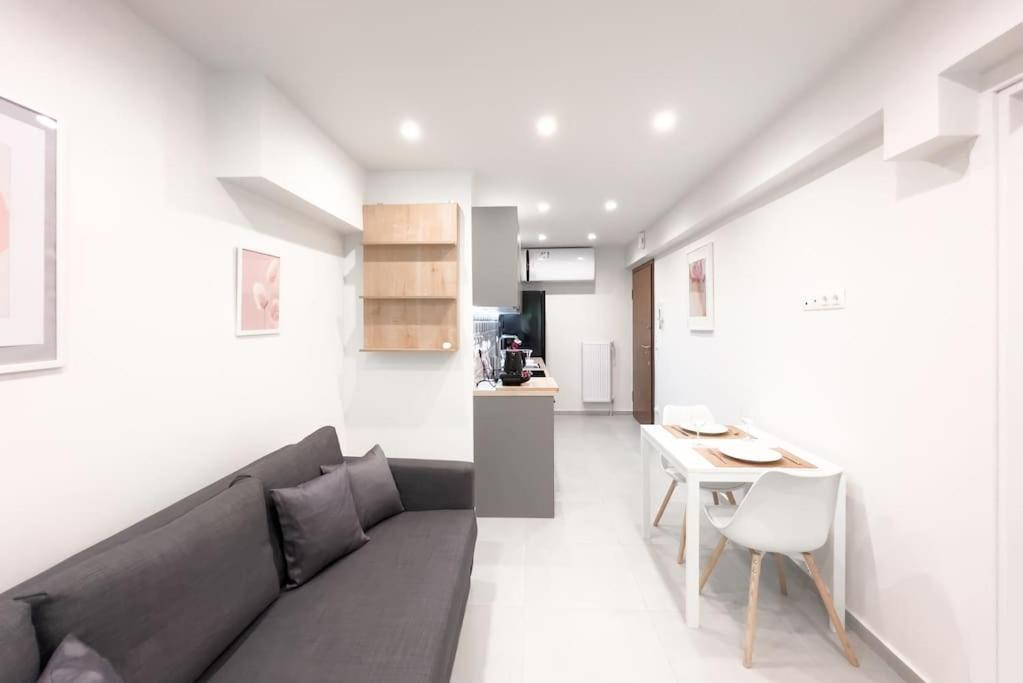 Luxury Studio With Garden Next To Acropolis Aten Exteriör bild