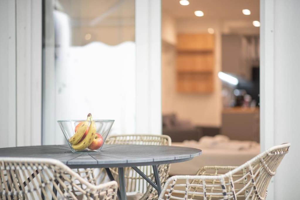 Luxury Studio With Garden Next To Acropolis Aten Exteriör bild